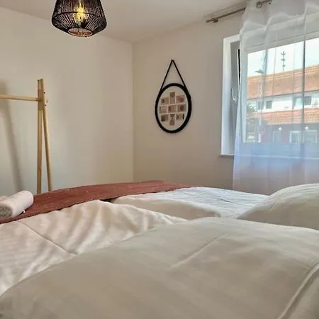 شقة Amao Pearl - Rollstuhlgerechte - 94 Qm - Balkon & Tiefgarage - Aufzug - Naehe Messe - Bis 10 Pers 2whg اوفنبرغ