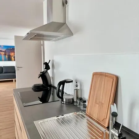 شقة Amao Pearl - Rollstuhlgerechte - 94 Qm - Balkon & Tiefgarage - Aufzug - Naehe Messe - Bis 10 Pers 2whg