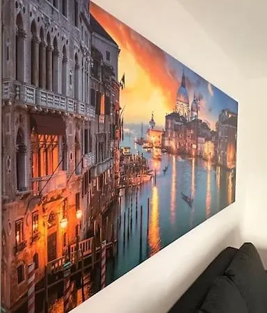 Amao Pearl - Rollstuhlgerechte - 94 Qm - Balkon & Tiefgarage - Aufzug - Naehe Messe - Bis 10 Pers 2whg *