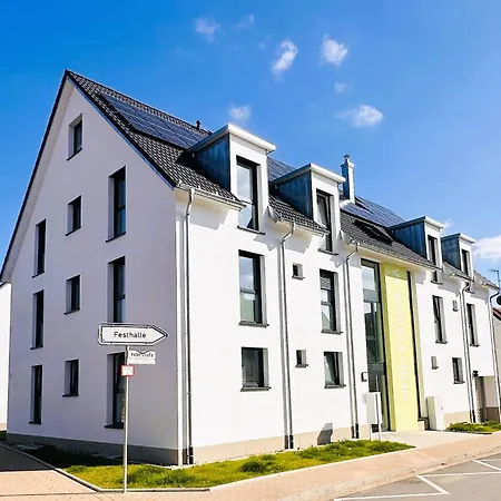 Amao Pearl - Rollstuhlgerechte - 94 Qm - Balkon & Tiefgarage - Aufzug - Naehe Messe - Bis 10 Pers 2whg *