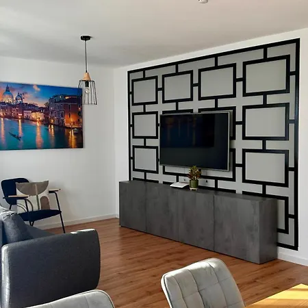 Amao Pearl - Rollstuhlgerechte - 94 Qm - Balkon & Tiefgarage - Aufzug - Naehe Messe - Bis 10 Pers 2whg アパート オフェンブルク