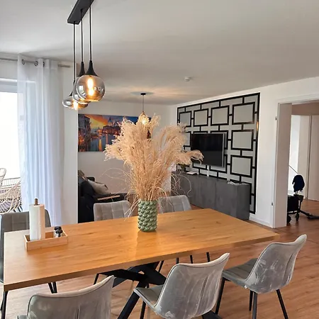 Amao-pearl - Business - Balcony - Parking Offenburg